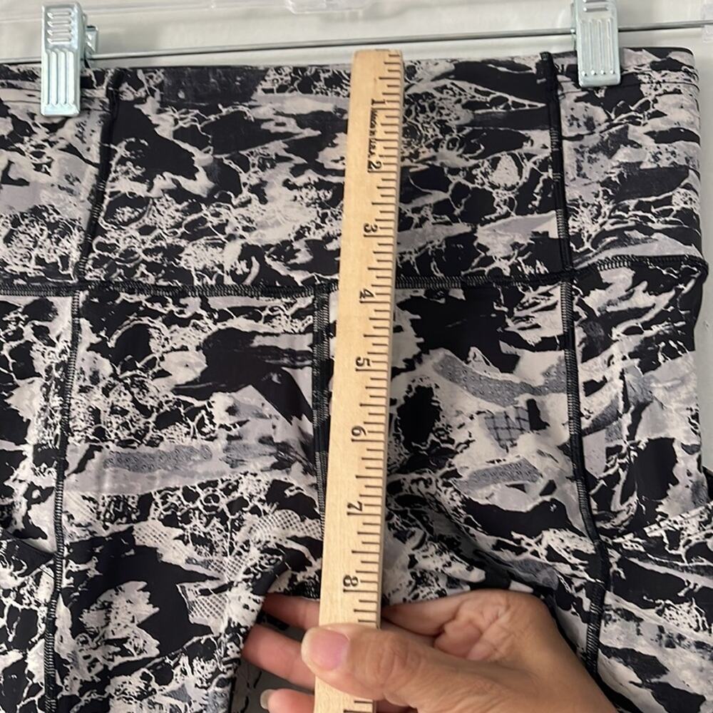 Lululemon Fast and Free 7/8 Tight ll Nulux 25”Size 4 Interfaced Starligh… - Picture 5 of 10